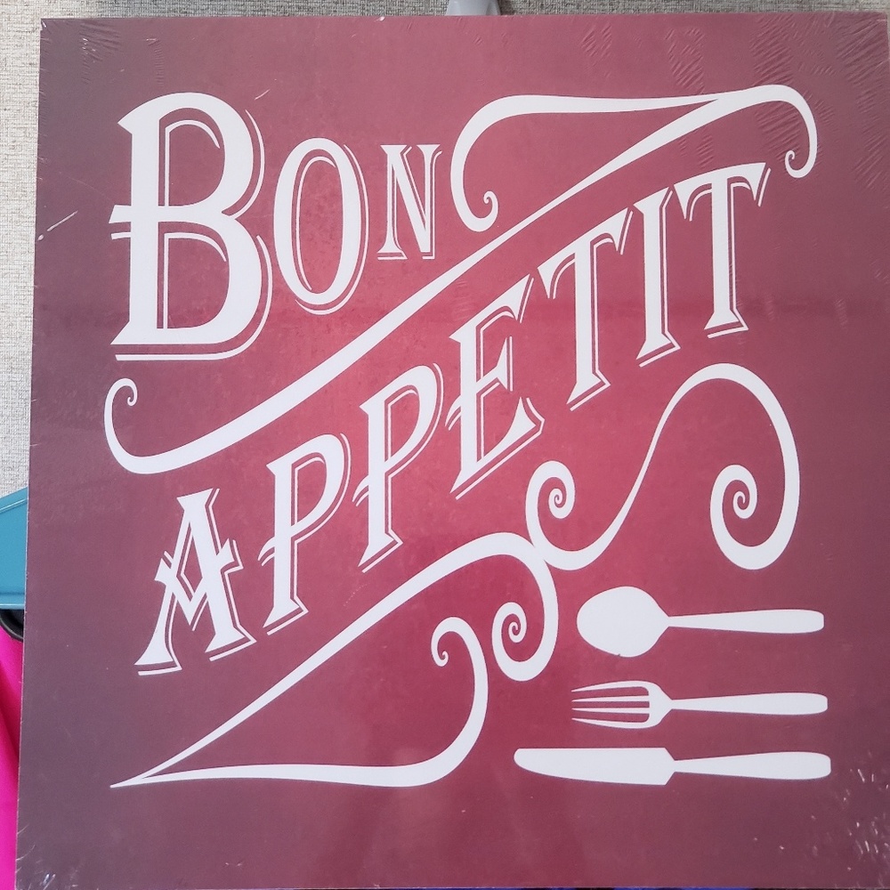 Bon Appetit kitchen picture New